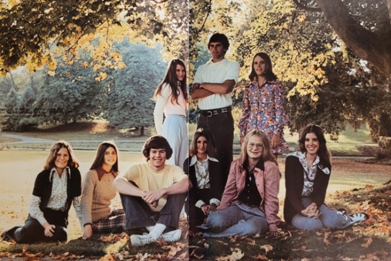 View more about Senior Class Officers - 1974